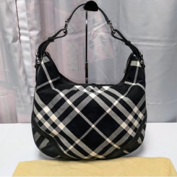 Burberry Black/White Nova Check Canvas And Leather Buckle Hobo - Picture 8 of 17